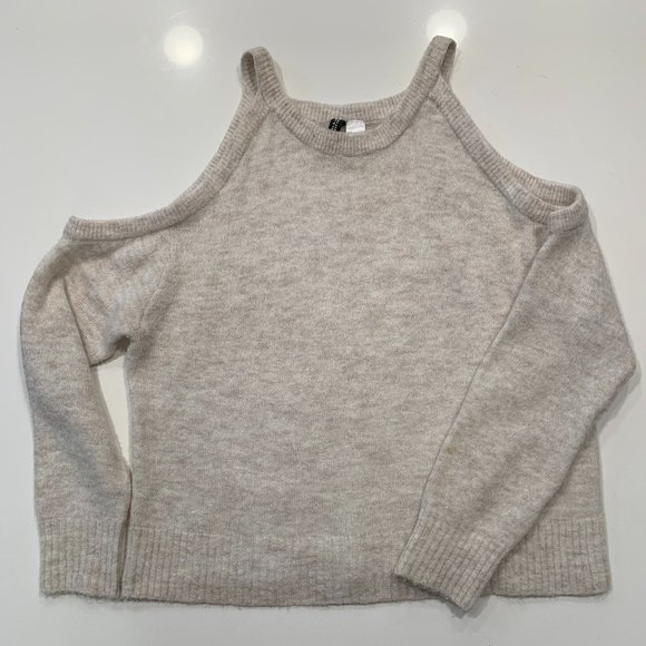 H&M Sweaters - 2/$12 3/$15- H&M Sweater